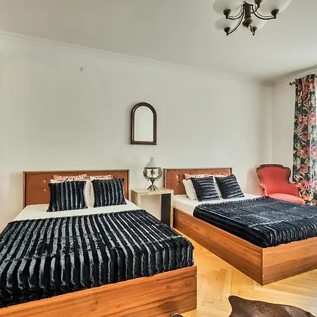 King David - Royal - Old Town Apartment *